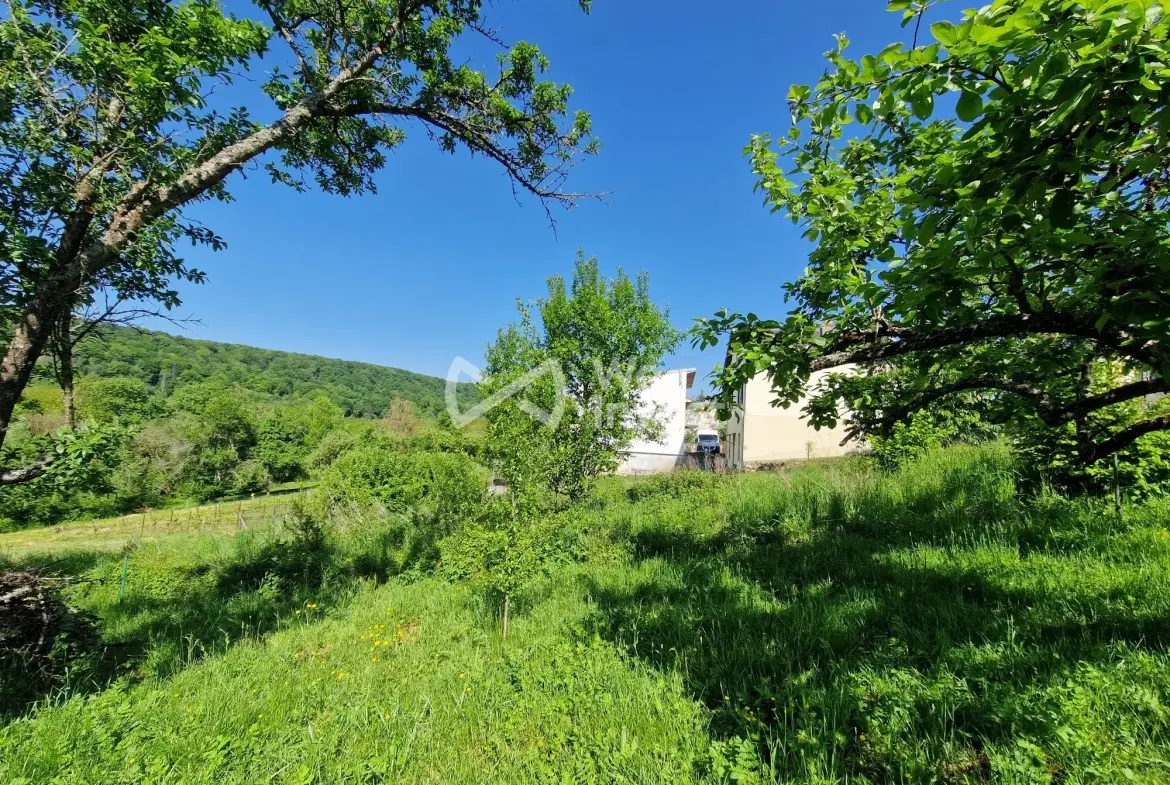 Terrain à bâtir de 210 m² à Maron avec vue dégagée 