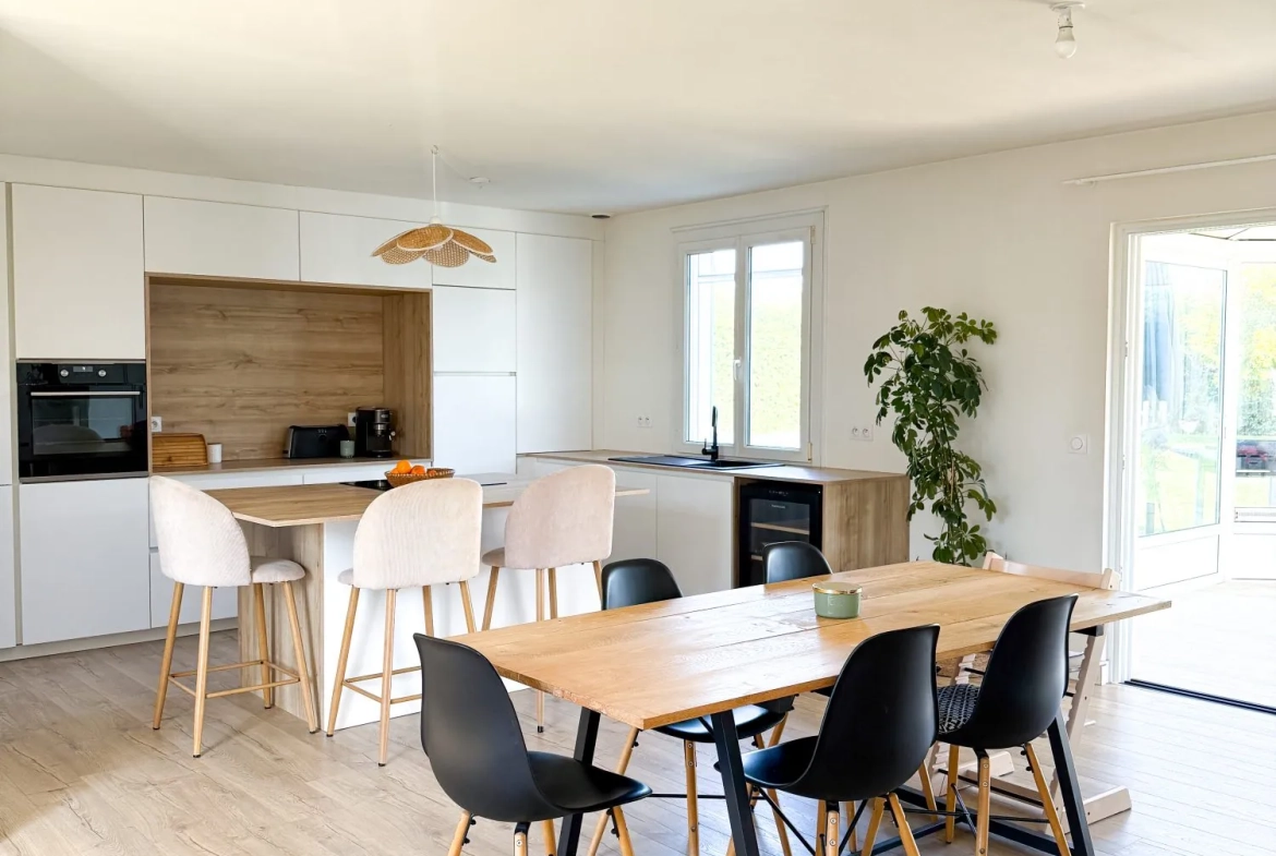 Maison de plain-pied rénovée avec jardin à l'Île d'Olonne 