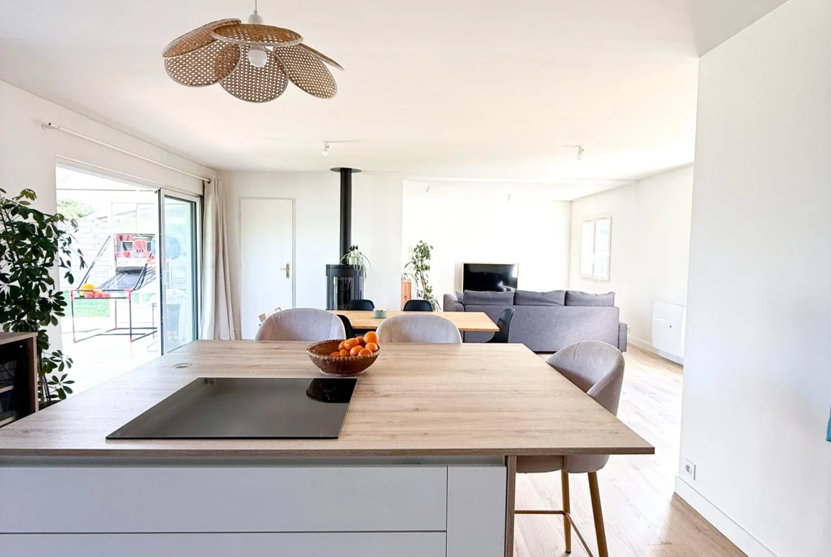Maison de plain-pied rénovée avec jardin à l'Île d'Olonne 