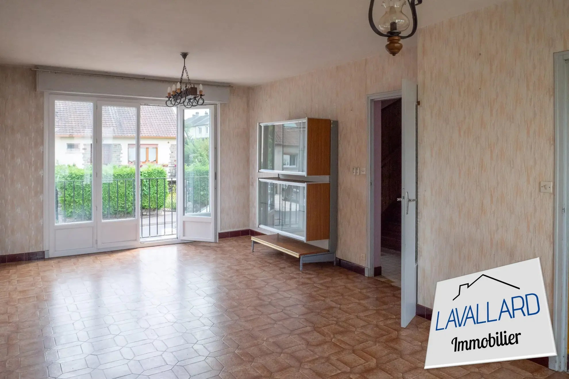 Maison 3 chambres à Longueau avec garage et terrain clos - Opportunité à saisir 