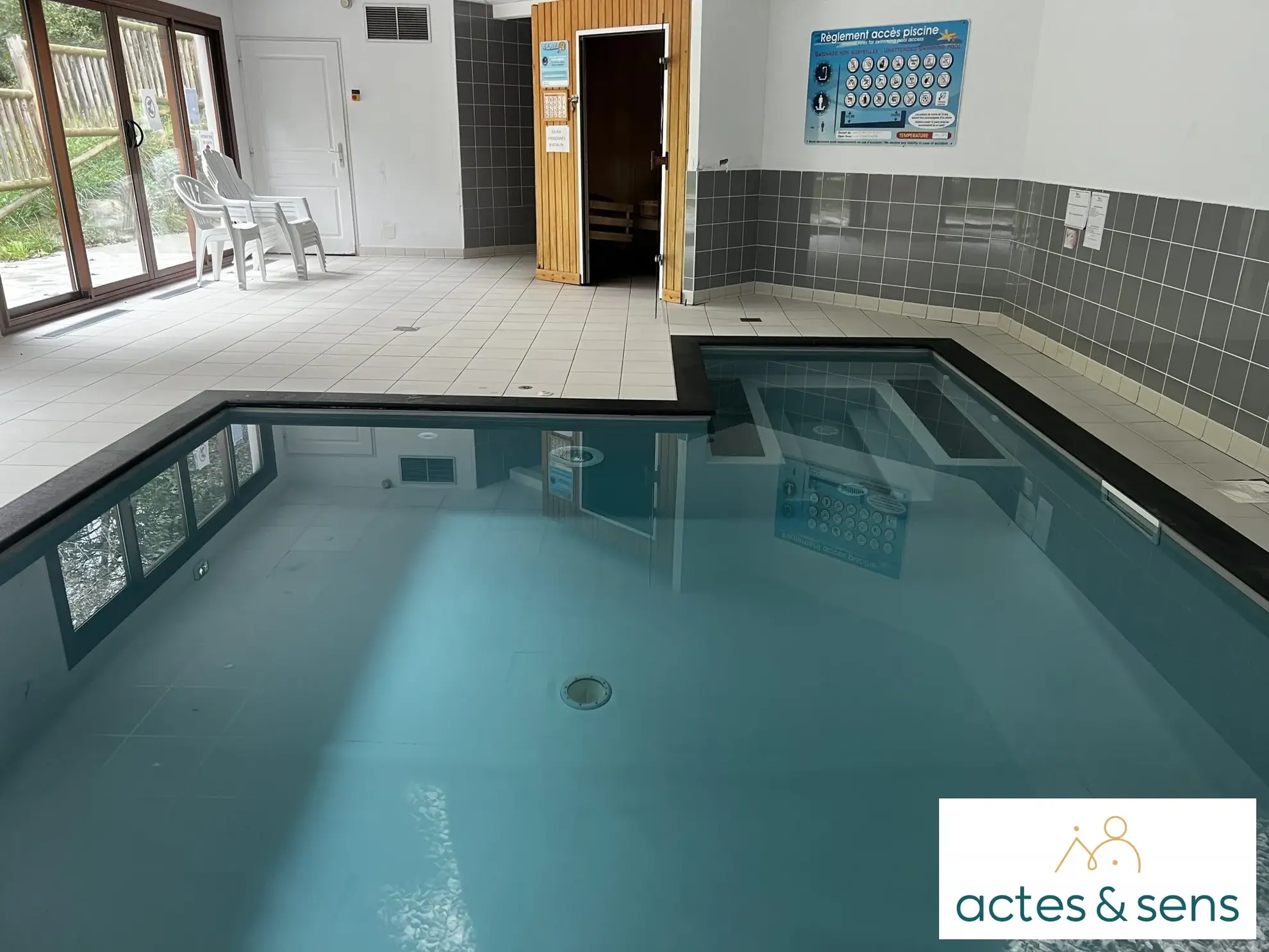 Appartement PMR dans le domaine des Sybelles avec piscine et accès ski à 50m 