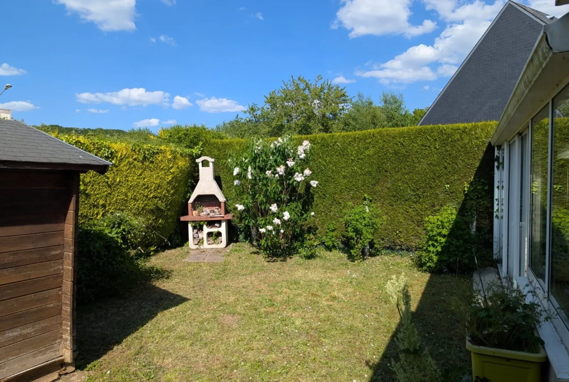 Vente maison à Fécamp – 3 chambres, jardin, garage, secteur résidentiel 