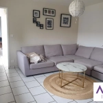 Bel appartement de plain-pied au centre de Saône avec garage et faibles charges