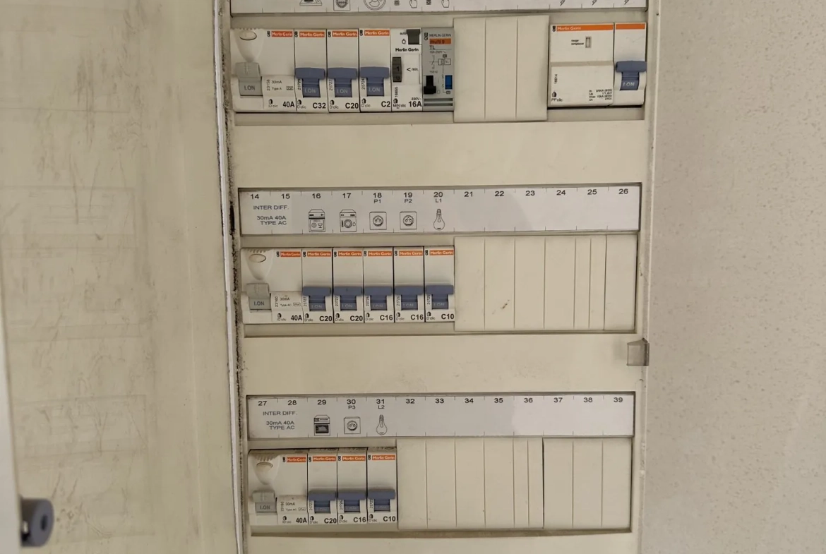 Appartement T3 lumineux à Belmont-de-la-Loire, parfait pour investissement ou premier achat 