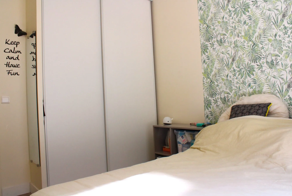 Appartement T2 de 46,5 m² avec cave et stationnement à Rouen 