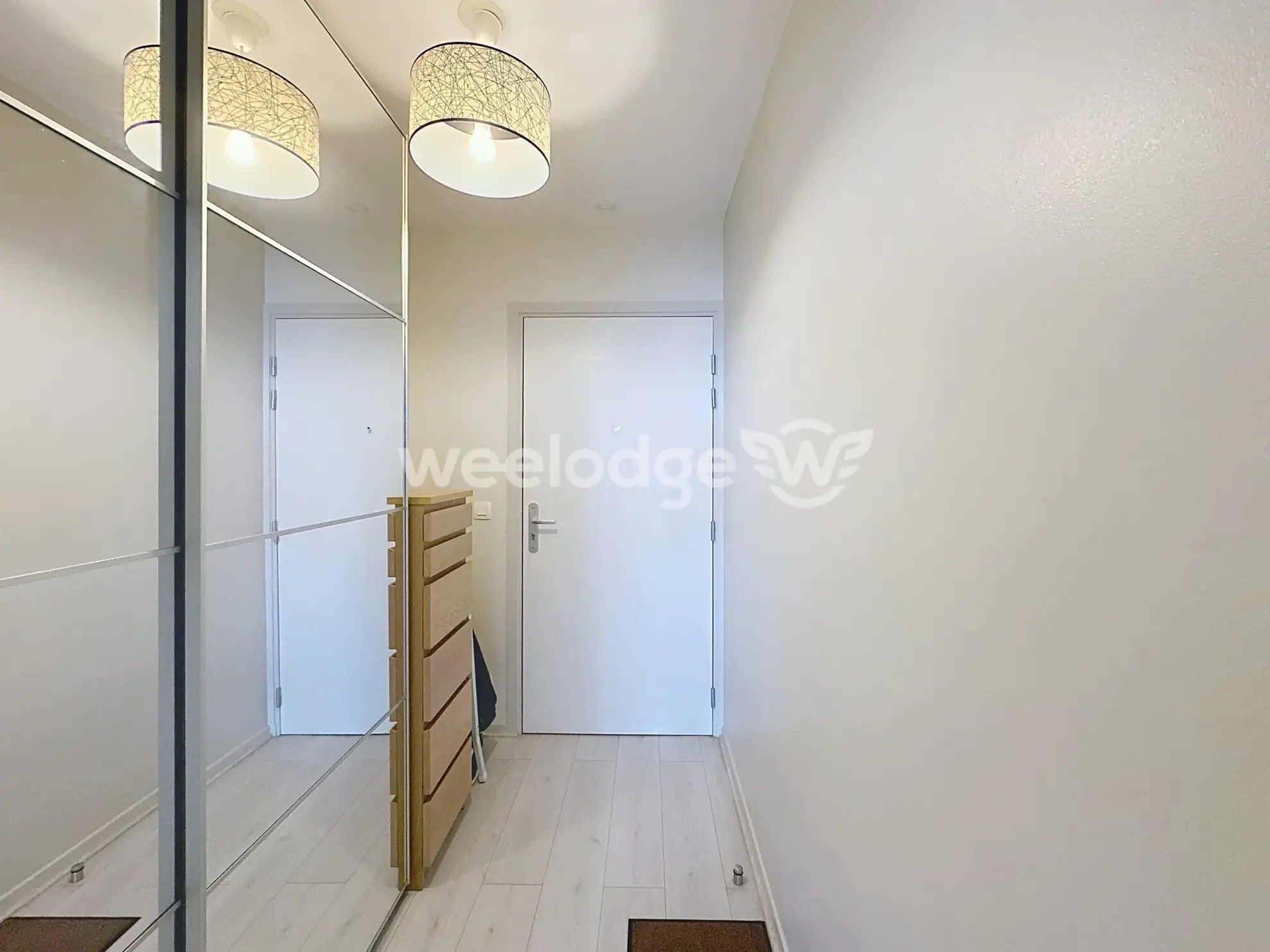 Bel appartement T2 moderne avec balcon à Vauréal - Standing et proximité des commodités 