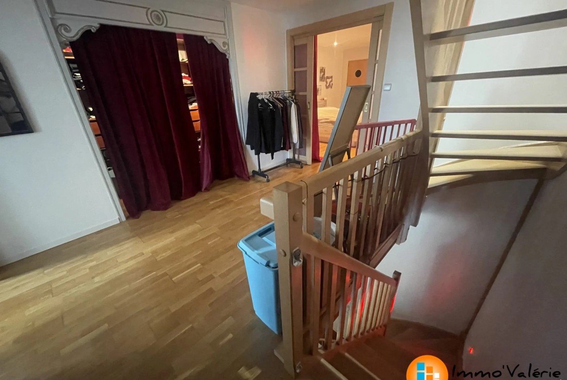 Belle maison de ville rénovée avec jardin à Mirecourt - 4 chambres 
