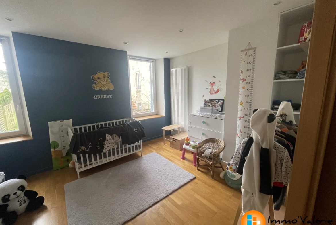 Belle maison de ville rénovée avec jardin à Mirecourt - 4 chambres 