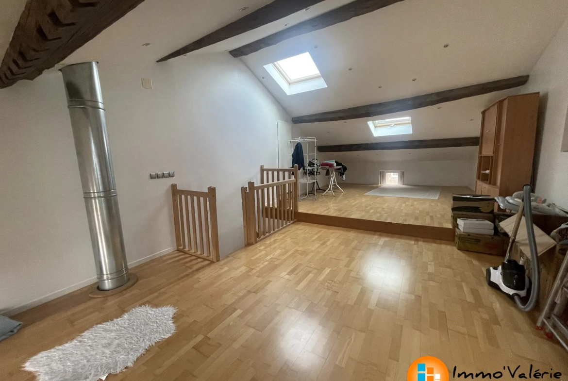 Belle maison de ville rénovée avec jardin à Mirecourt - 4 chambres 