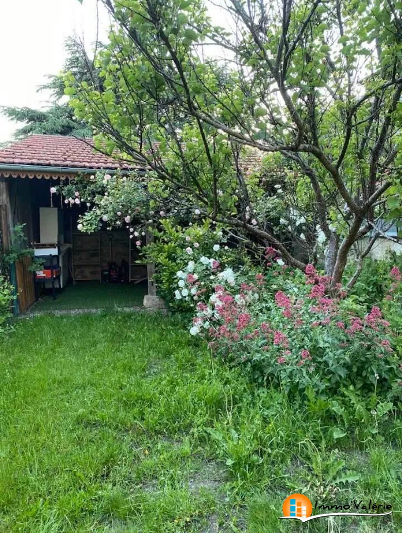 Belle maison de ville rénovée avec jardin à Mirecourt - 4 chambres 