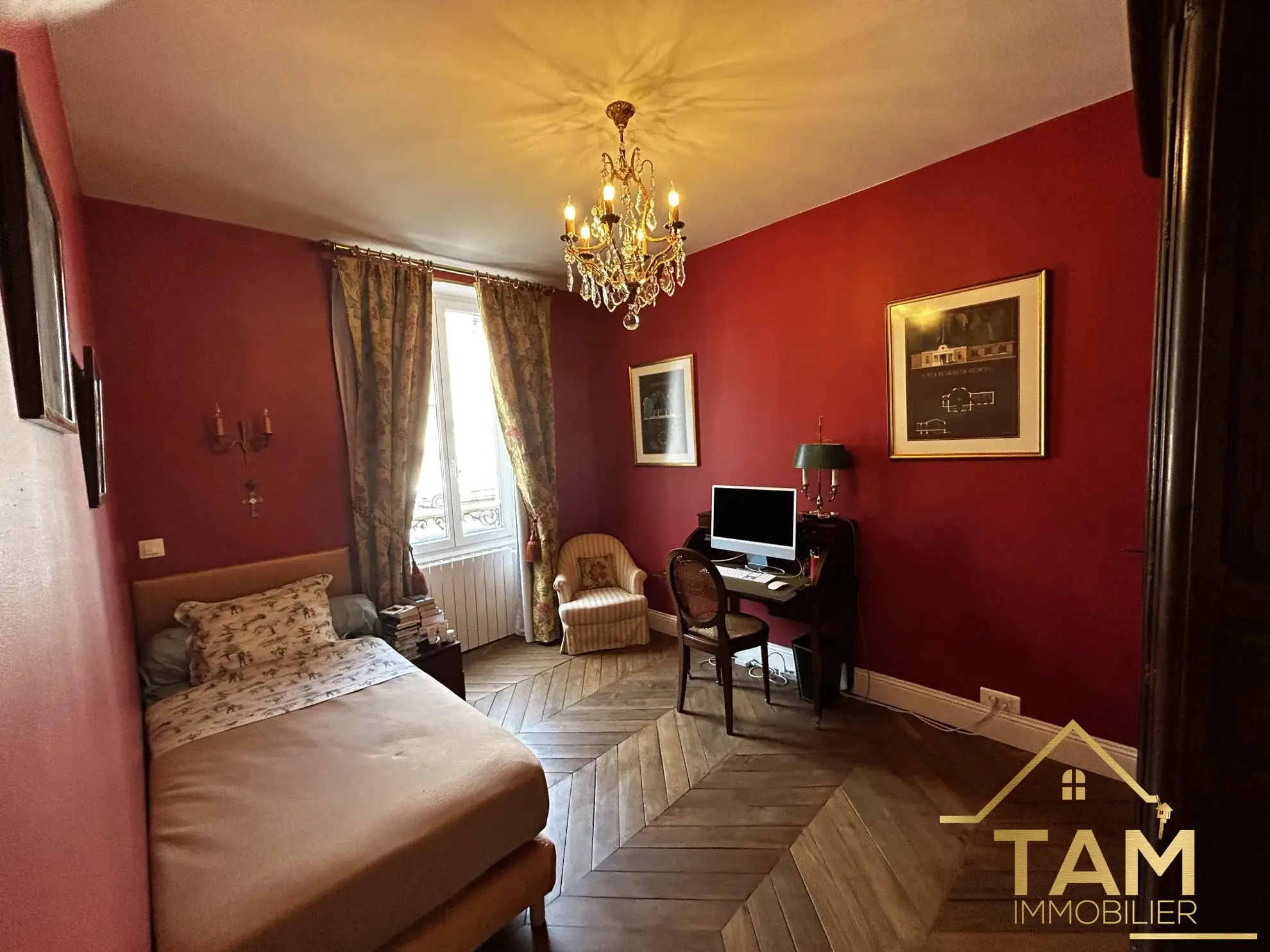 Achat appartement 2 pièces à Saint-Cyr-l'École, proche gare et commerces 