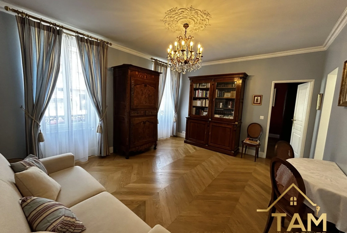 Achat appartement 2 pièces à Saint-Cyr-l'École, proche gare et commerces 