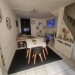 A vendre maison mitoyenne rénovée à Villerupt avec 3 chambres et terrasse