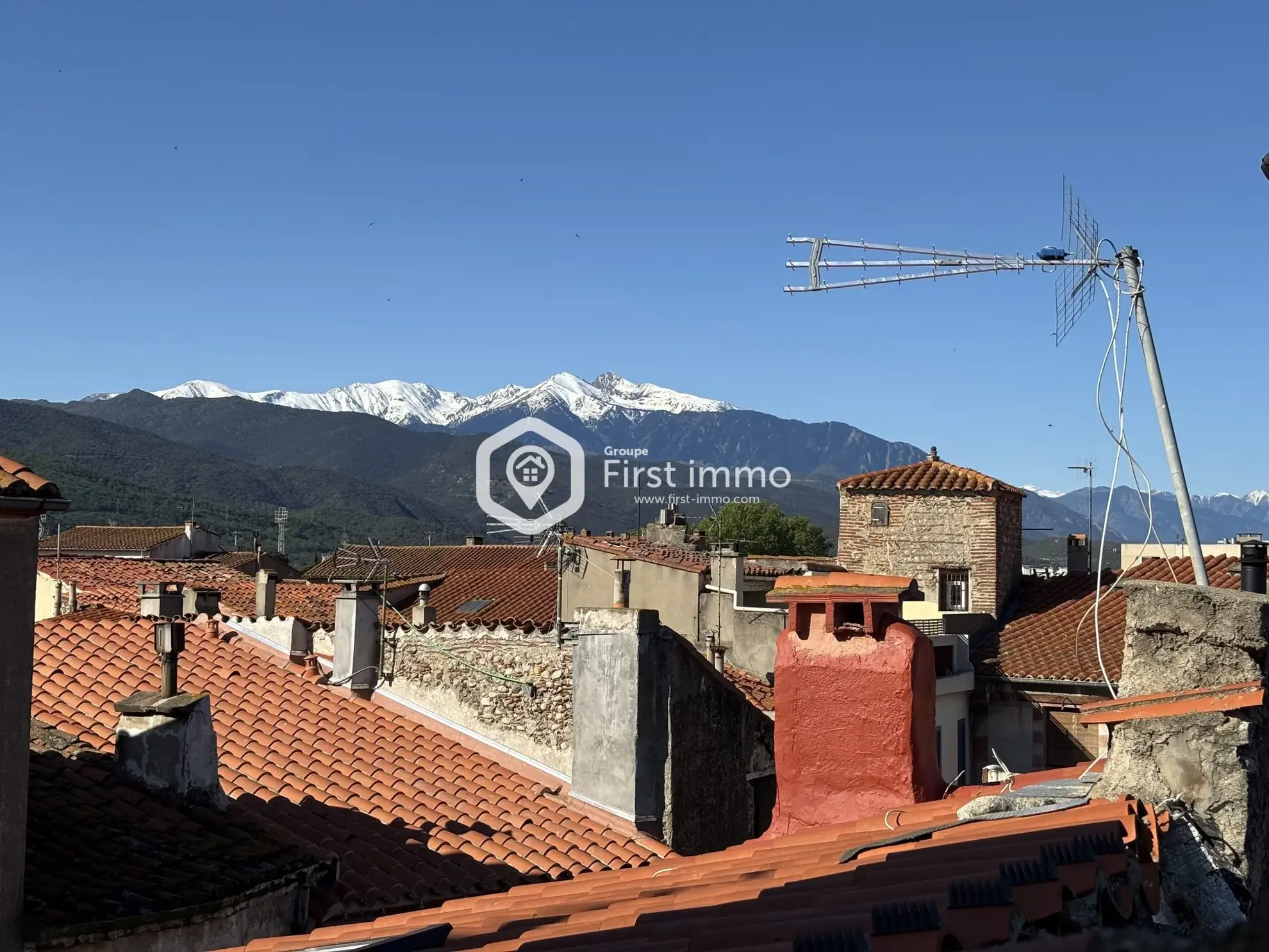 Maison de caractère avec cour intérieure, terrasse et potentiel touristique à Ille-sur-Têt 