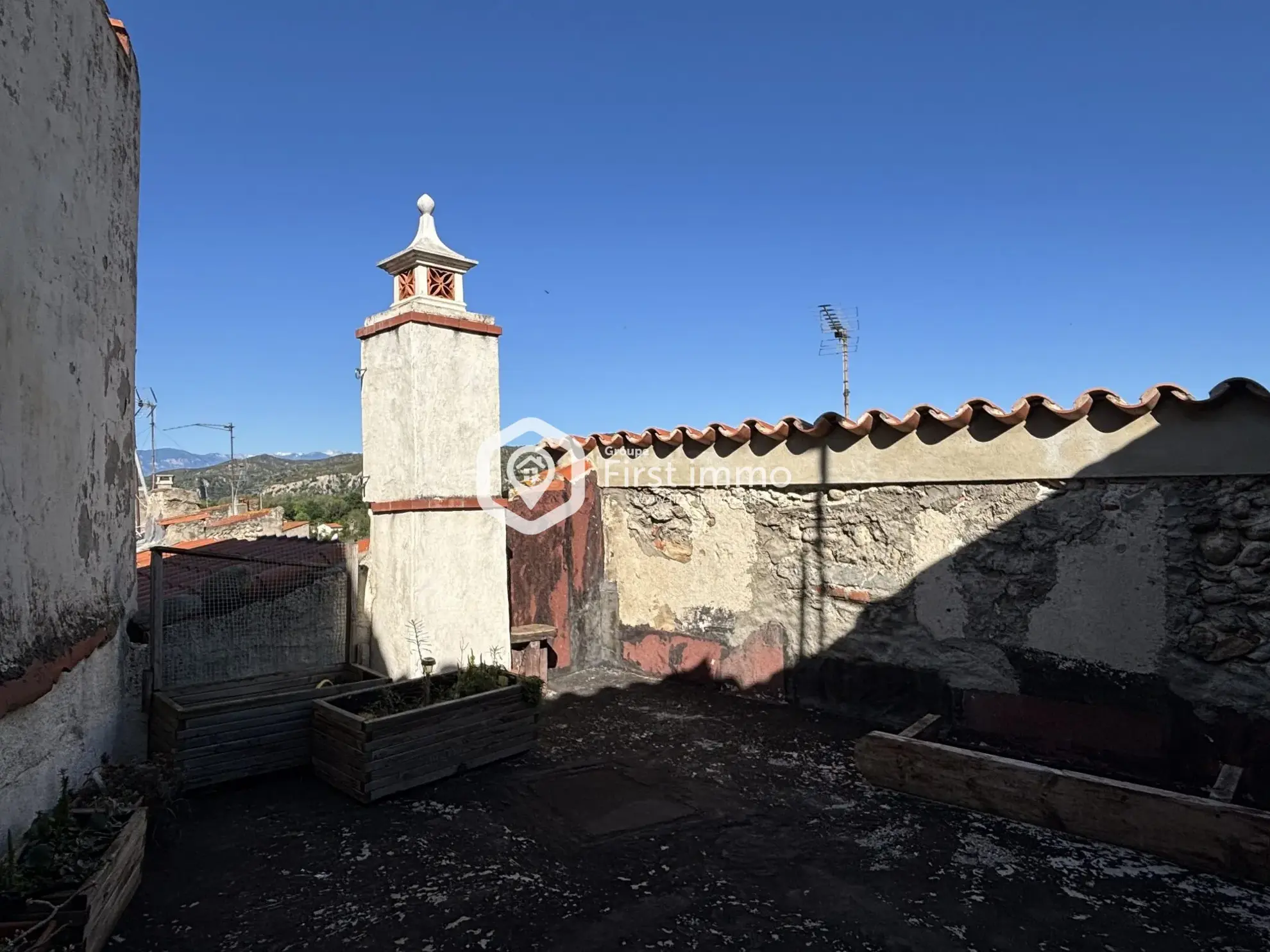 Maison de caractère avec cour intérieure, terrasse et potentiel touristique à Ille-sur-Têt 