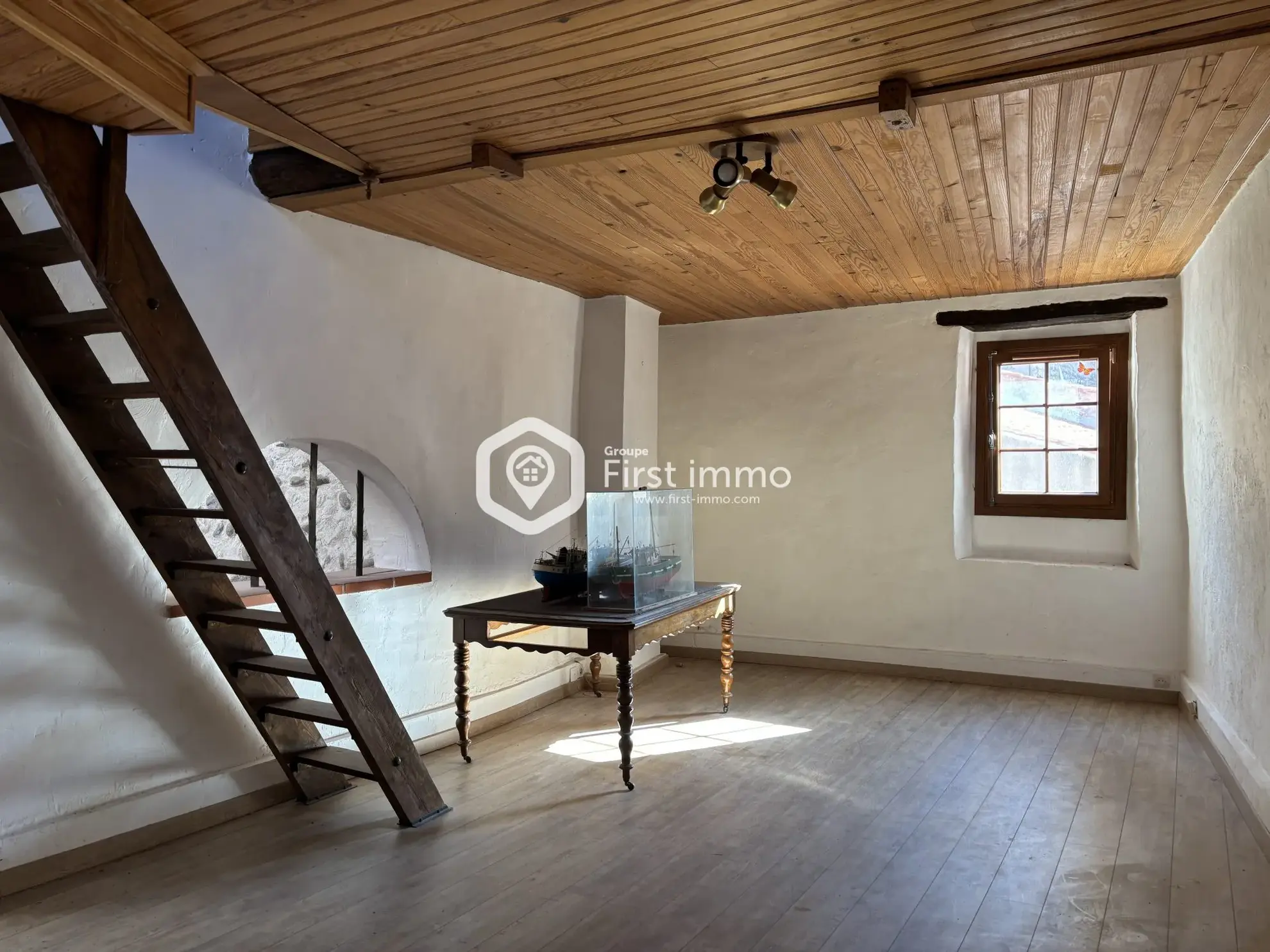 Maison de caractère avec cour intérieure, terrasse et potentiel touristique à Ille-sur-Têt 