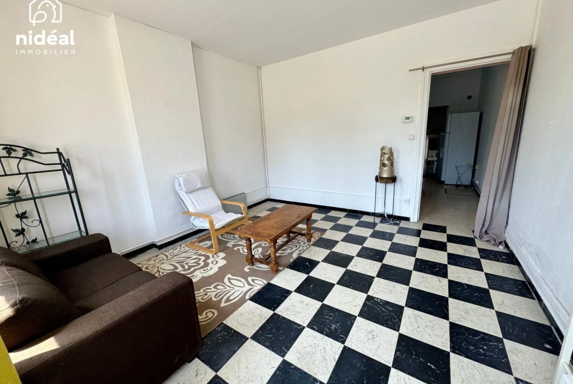 Maison mitoyenne à Rousies avec 3 chambres et cave - Bien à découvrir 