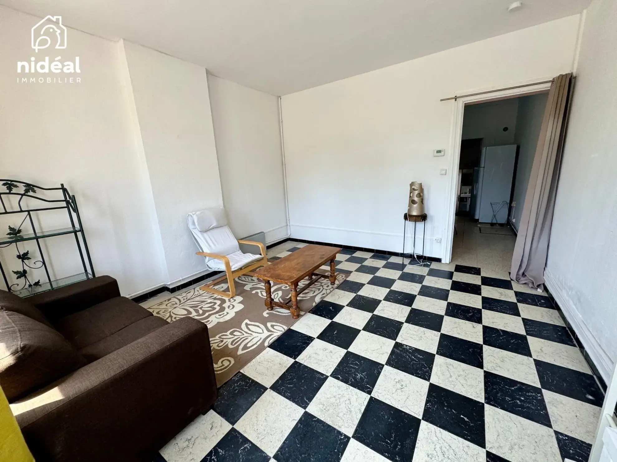 Maison mitoyenne à Rousies avec 3 chambres et cave - Bien à découvrir 
