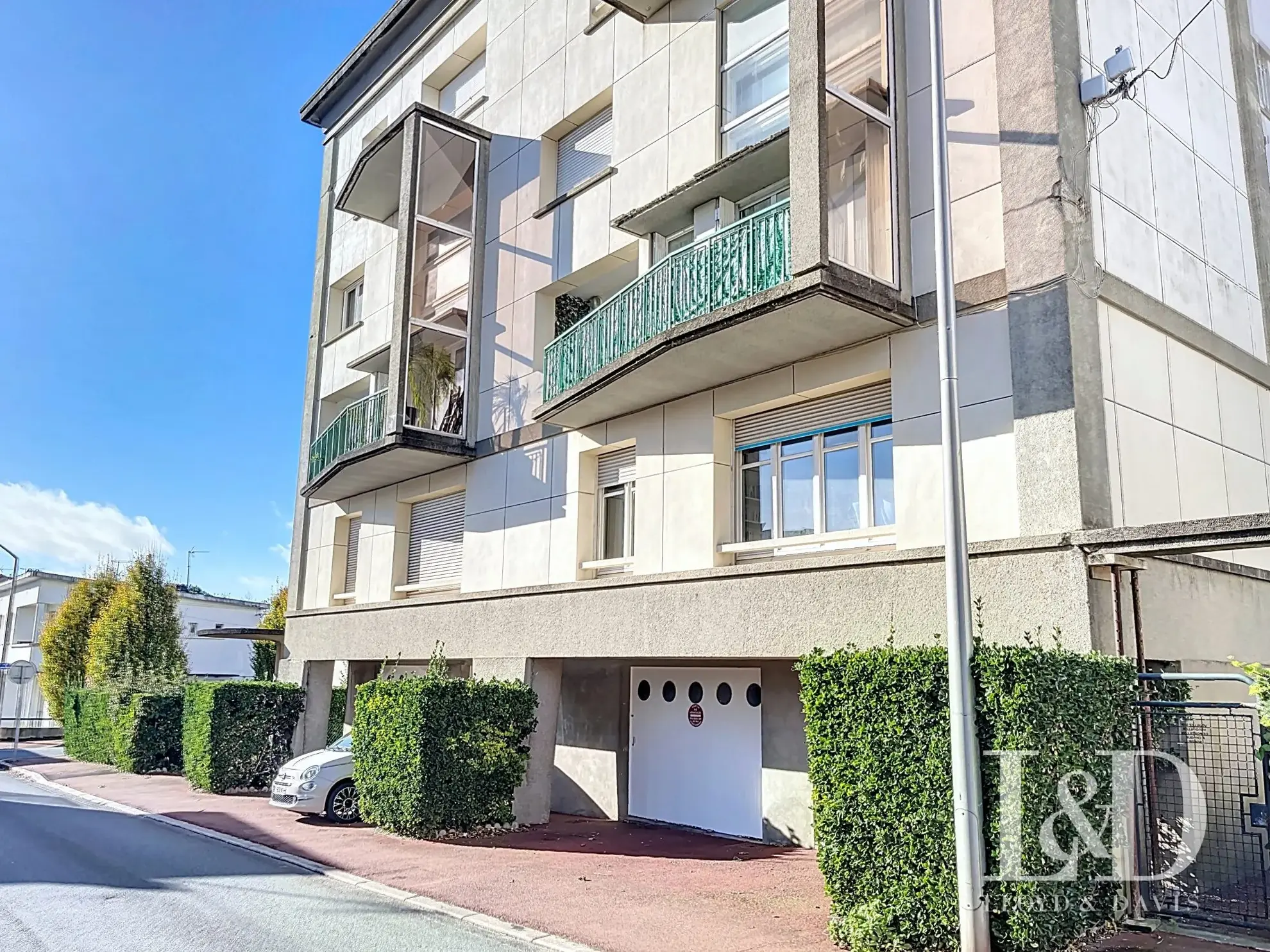 Appartement de 31 m² avec garage et cave à Royan Foncillon 