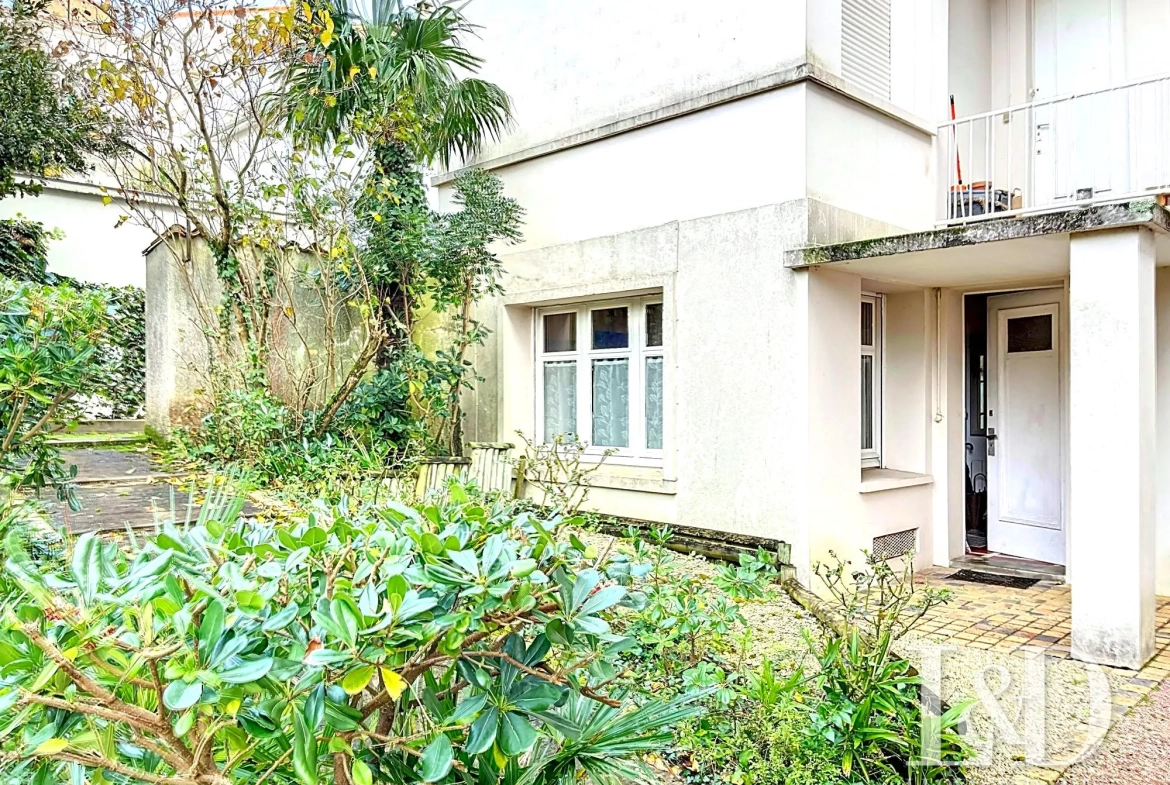 Appartement de 31 m² avec garage et cave à Royan Foncillon 