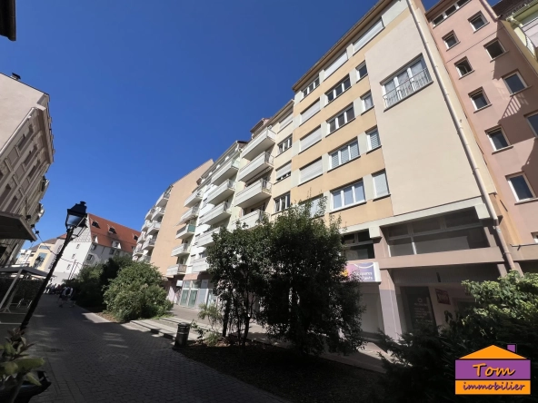 Appartement 3 pièces à vendre à Colmar - 76 m² avec balcon et garage