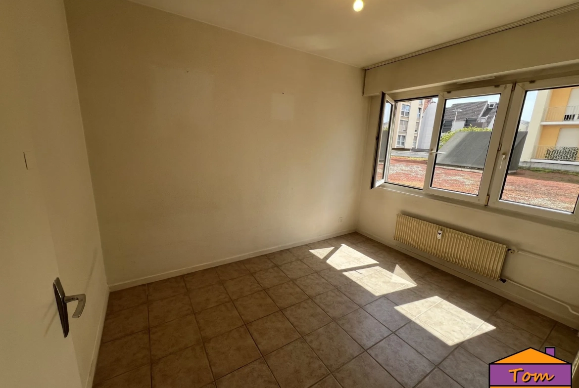 Appartement 3 pièces à vendre à Colmar - 76 m² avec balcon et garage 