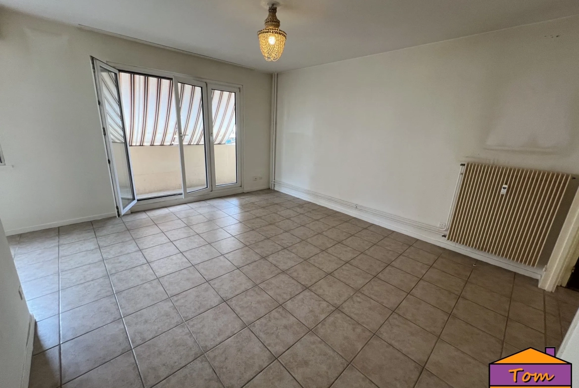 Appartement 3 pièces à vendre à Colmar - 76 m² avec balcon et garage 