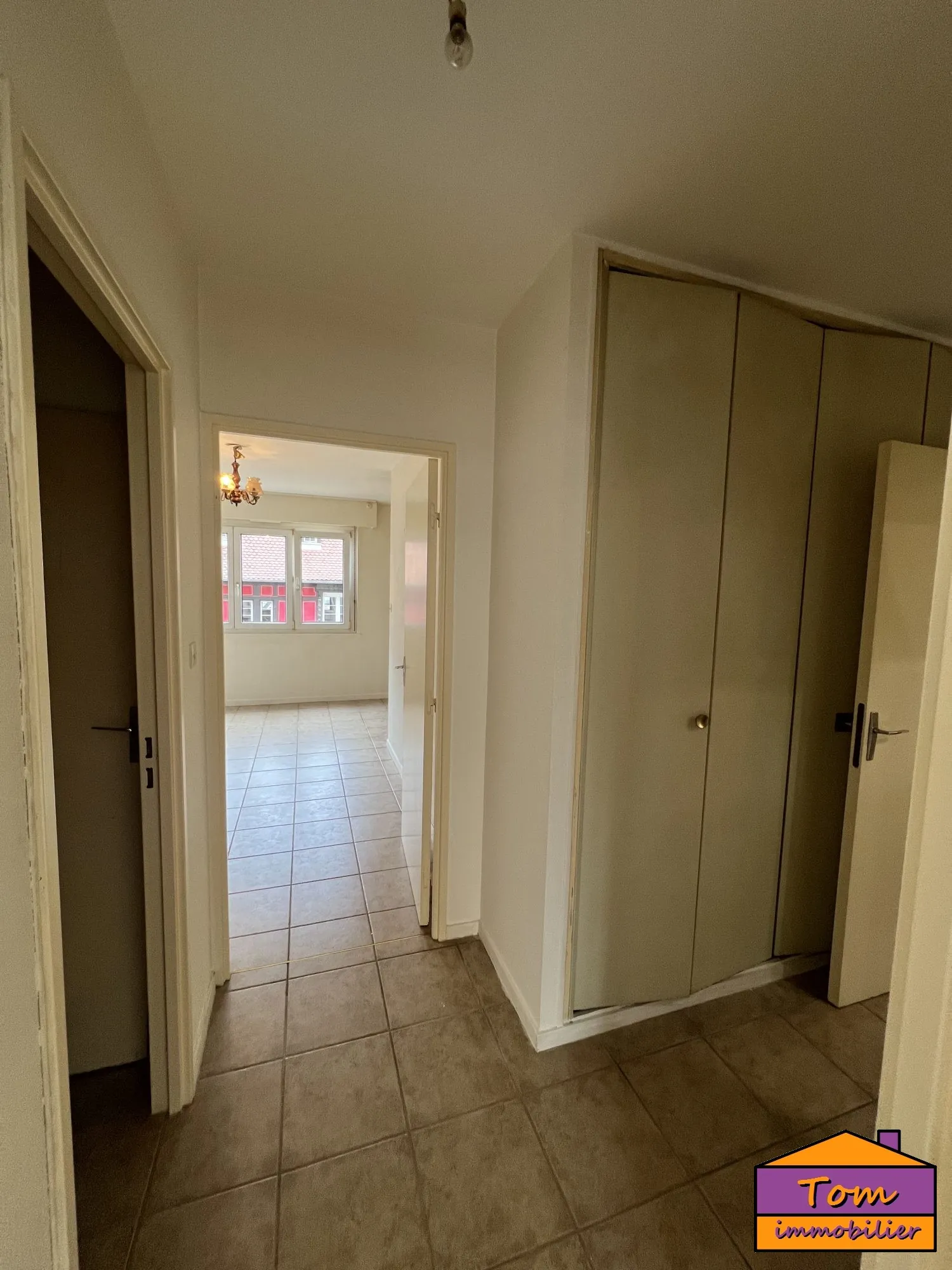 Appartement 3 pièces à vendre à Colmar - 76 m² avec balcon et garage 
