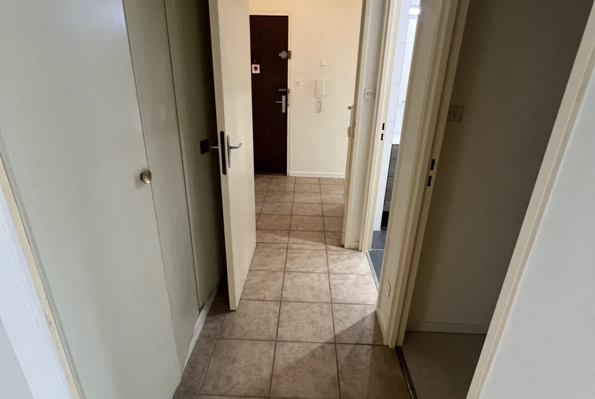 Appartement 3 pièces à vendre à Colmar - 76 m² avec balcon et garage 