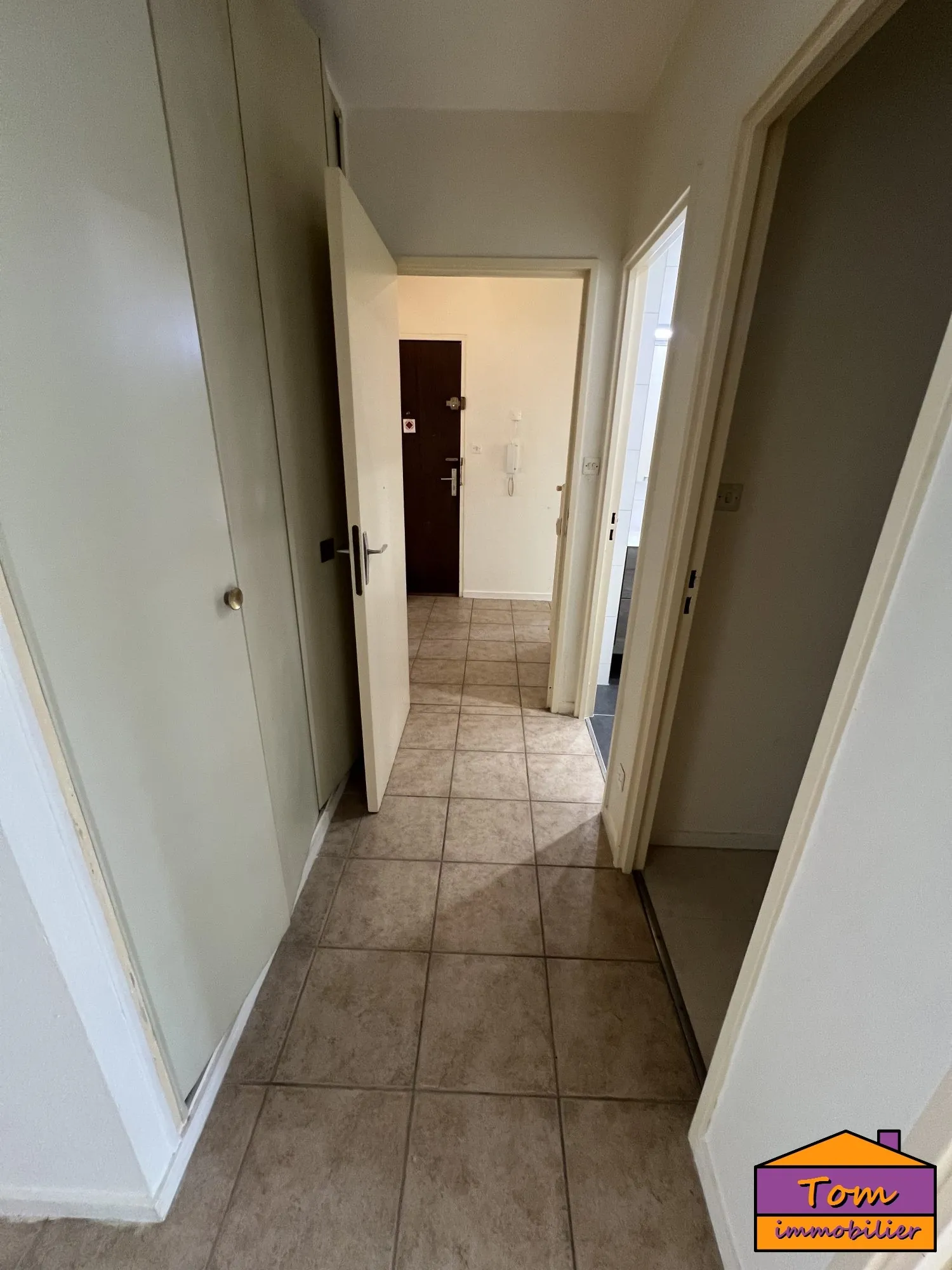 Appartement 3 pièces à vendre à Colmar - 76 m² avec balcon et garage 