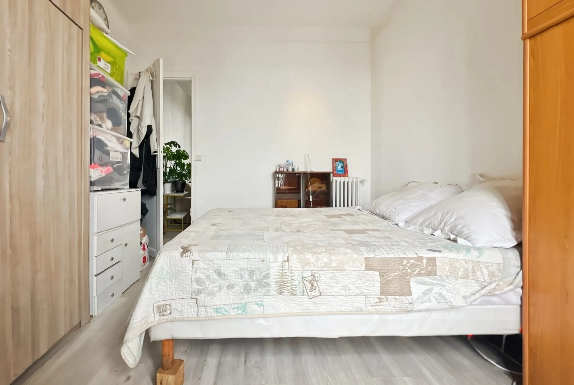 Charmant appartement 2 pièces de 30m² à Nanterre récemment rénové 