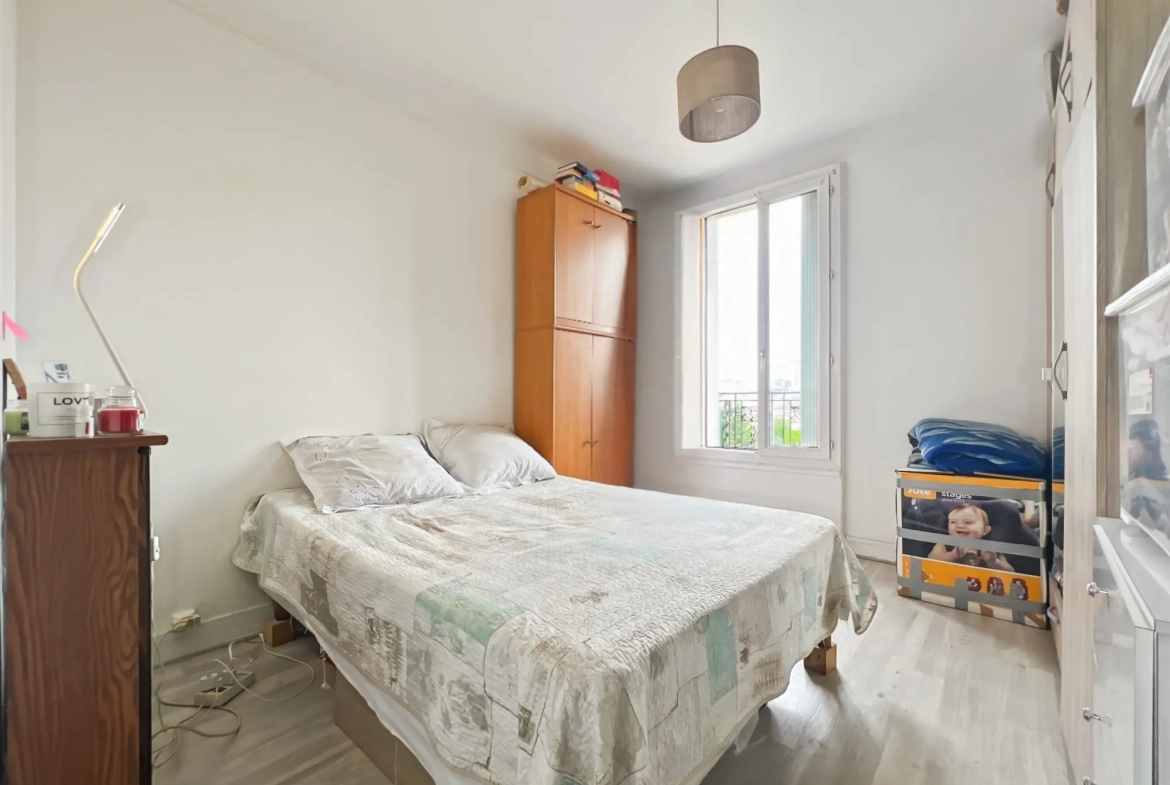 Charmant appartement 2 pièces de 30m² à Nanterre récemment rénové 