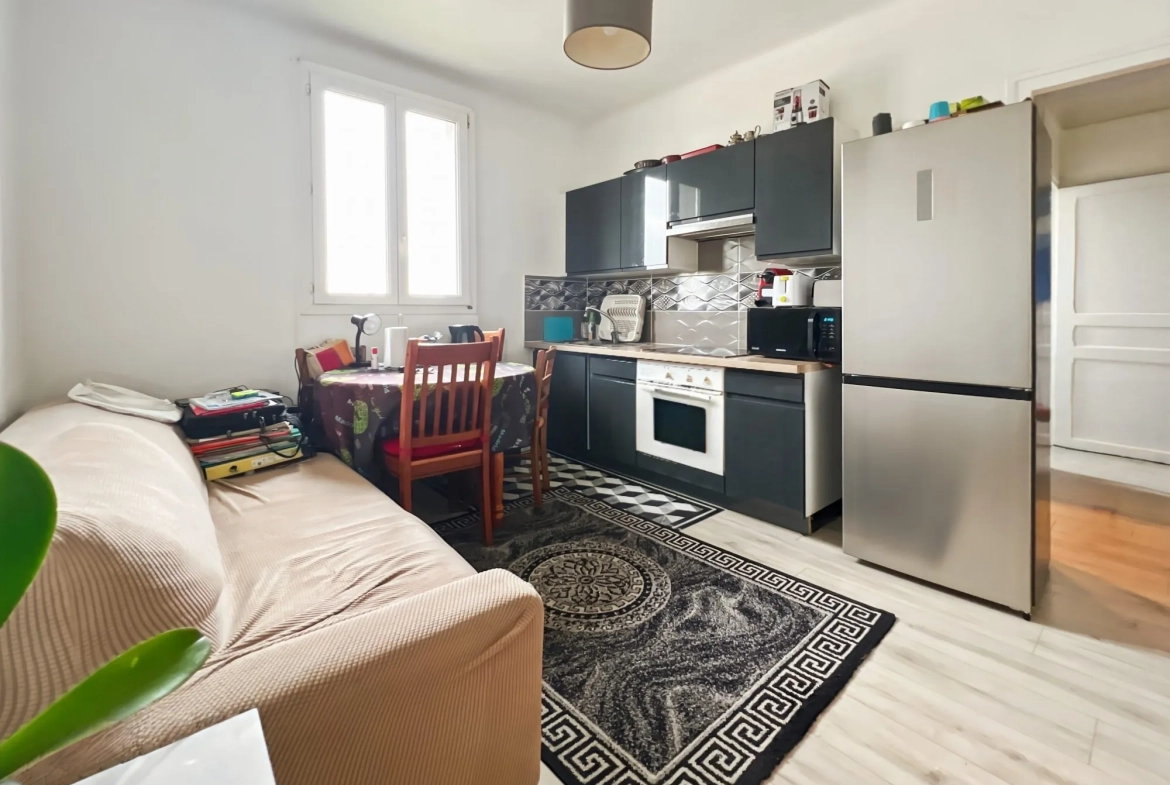 Charmant appartement 2 pièces de 30m² à Nanterre récemment rénové 