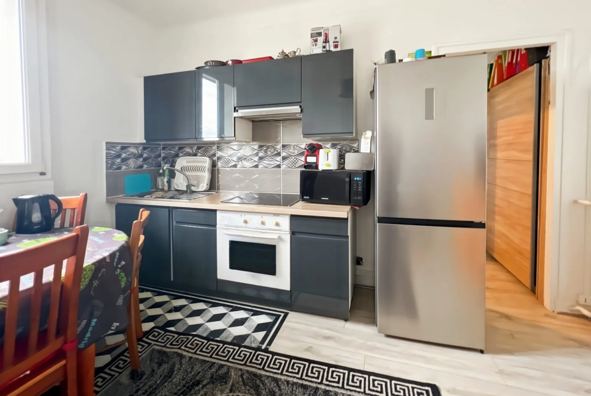 Charmant appartement 2 pièces de 30m² à Nanterre récemment rénové 