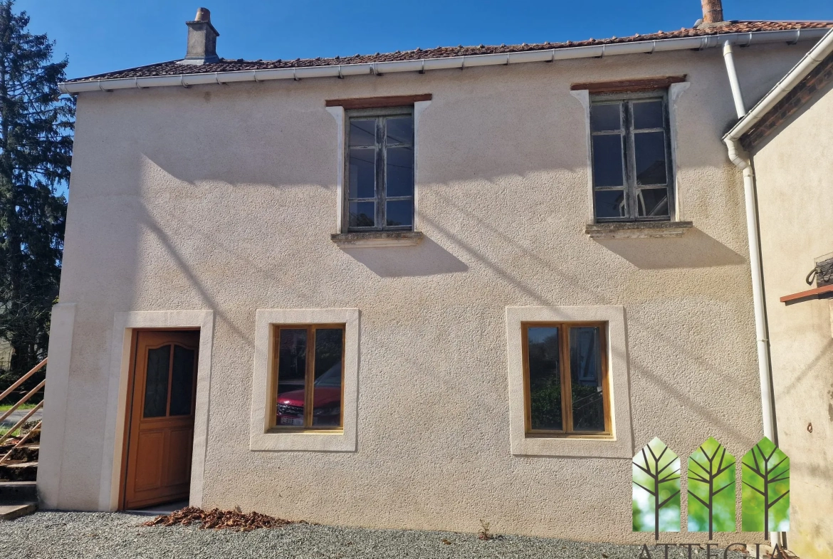 Grande propriété rurale avec maison rénovée, gîte à finir et dépendances à Saint-Saturnin (18370) 