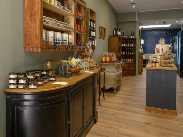 Reprise d’épicerie fine à Tourcoing : Investissez dans un lieu de passion hautement redeveloppable