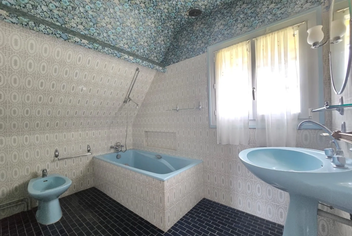 Maison à vendre à Les Baux-Sainte-Croix - 3 chambres, jardin, proche d'Évreux 