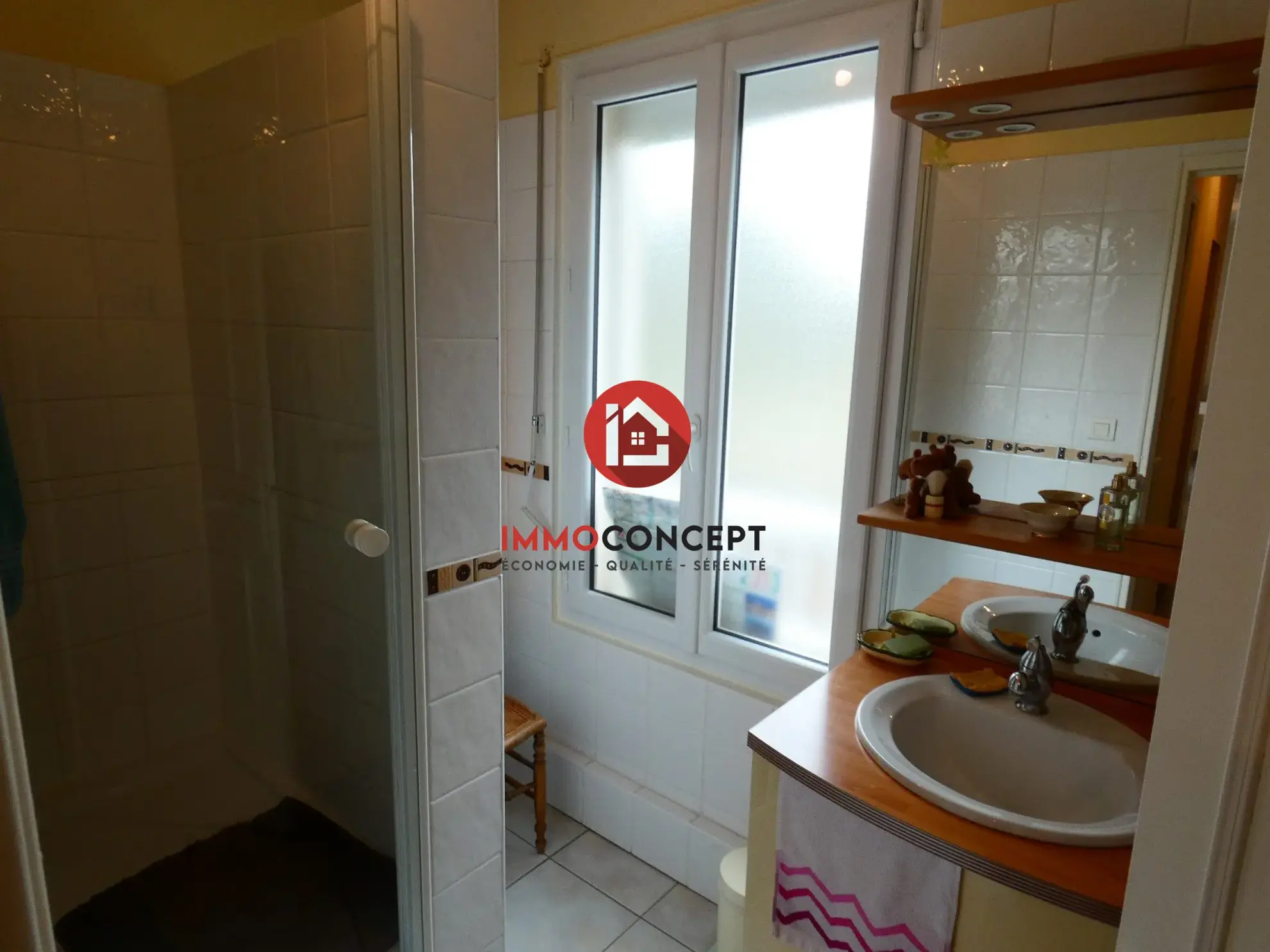 Appartement T4 lumineux avec terrasse et parking à Les Angles 