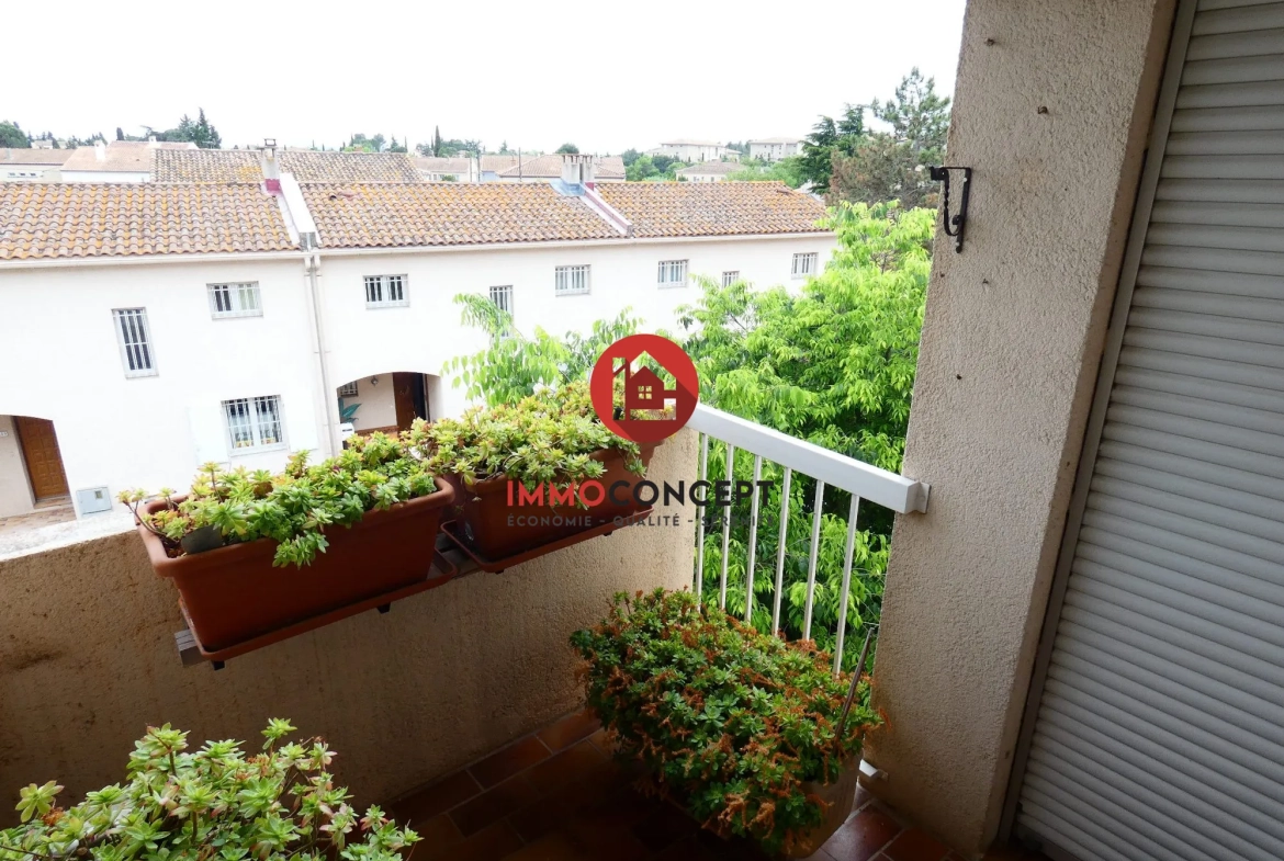 Appartement T4 lumineux avec terrasse et parking à Les Angles 