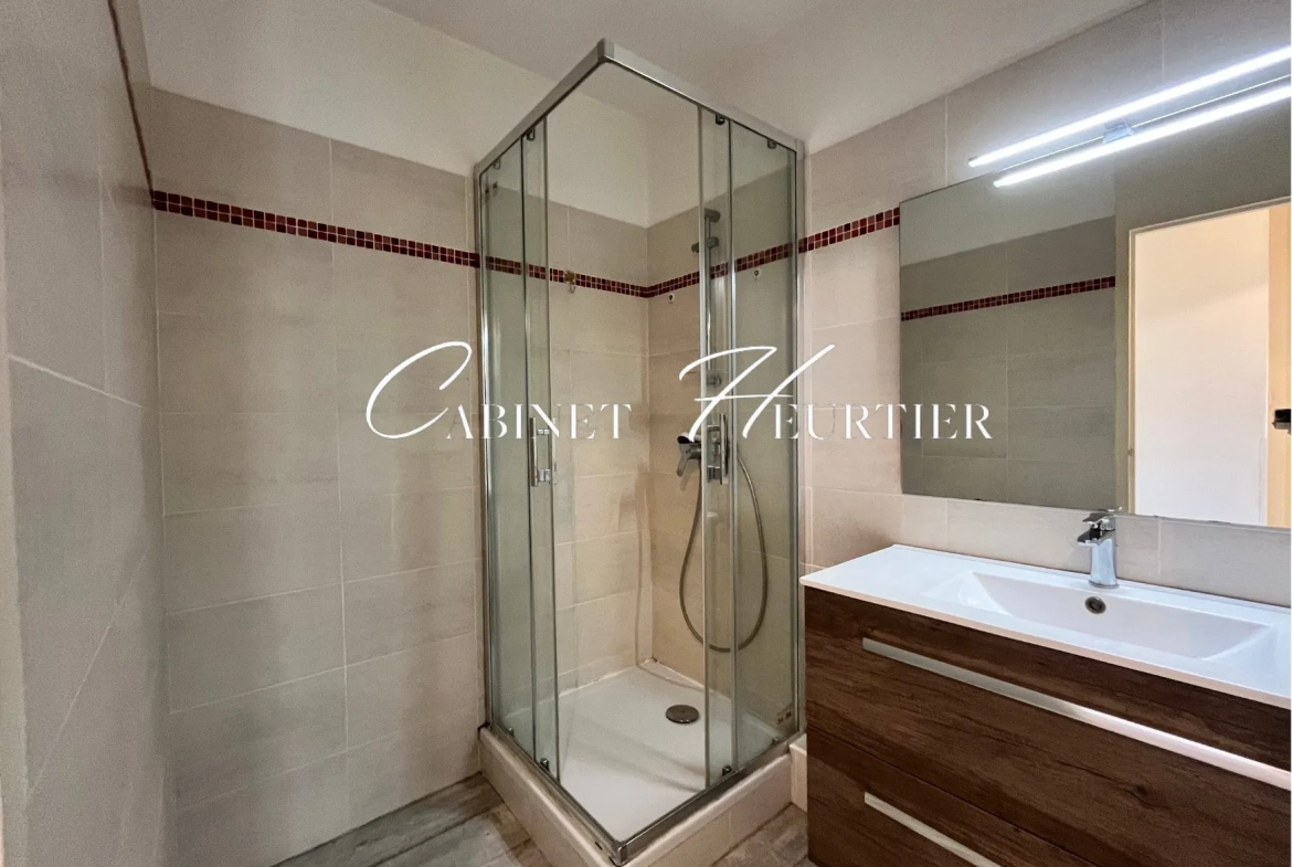 Appartement 3 pièces avec vue dégagée à Seyssinet-Pariset - Idéal premier achat 