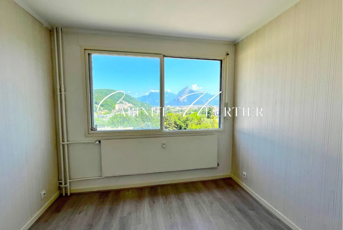 Appartement 3 pièces avec vue dégagée à Seyssinet-Pariset - Idéal premier achat 