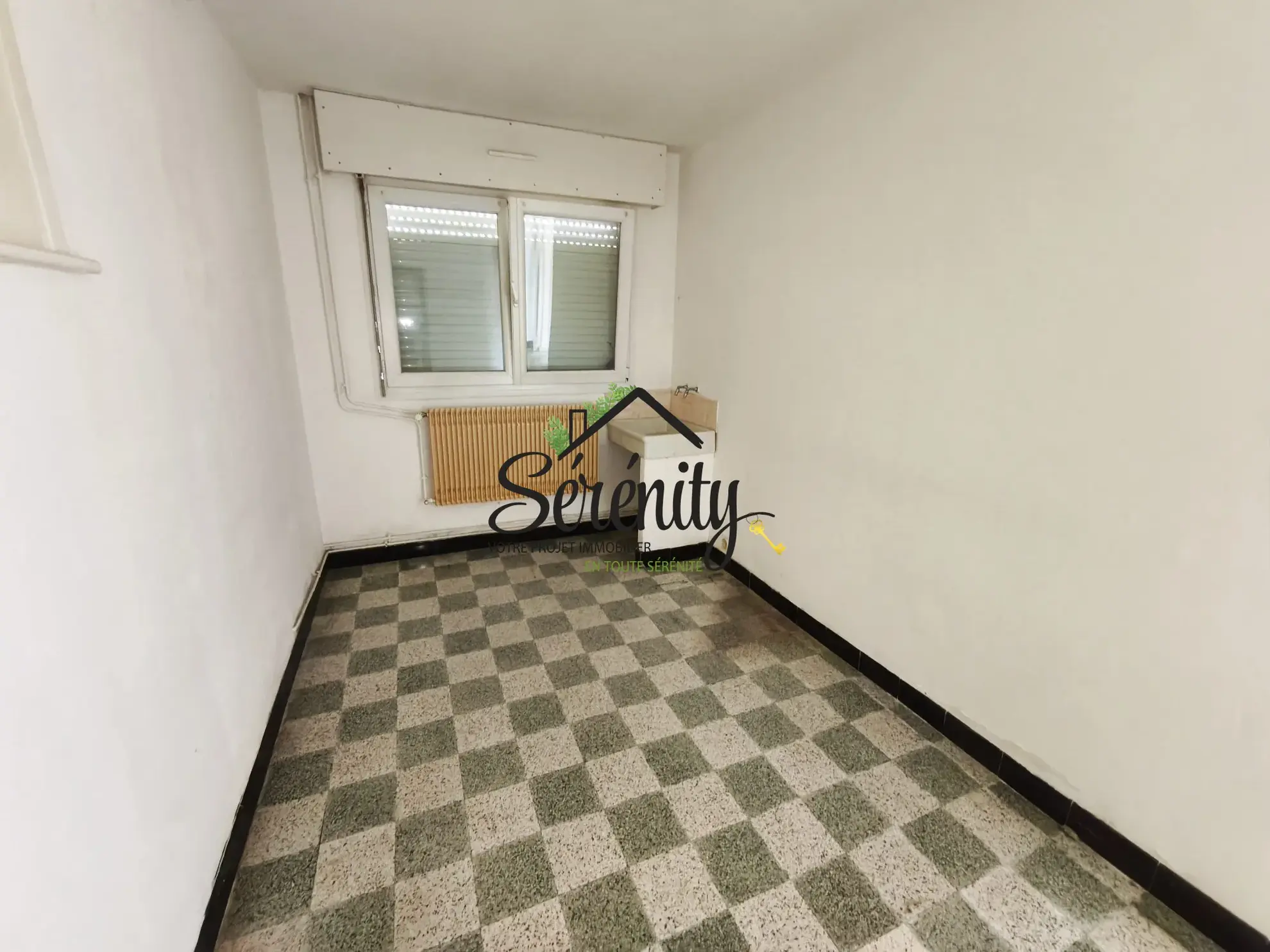 Grande maison avec 4 chambres à Écourt-Saint-Quentin - Secteur recherché 