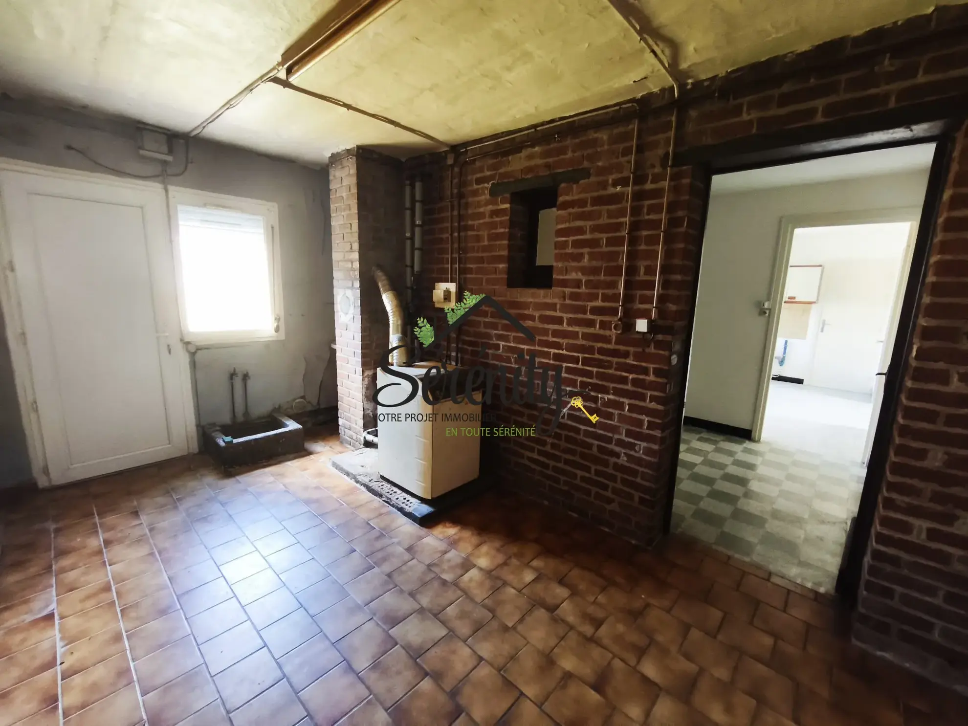 Grande maison avec 4 chambres à Écourt-Saint-Quentin - Secteur recherché 