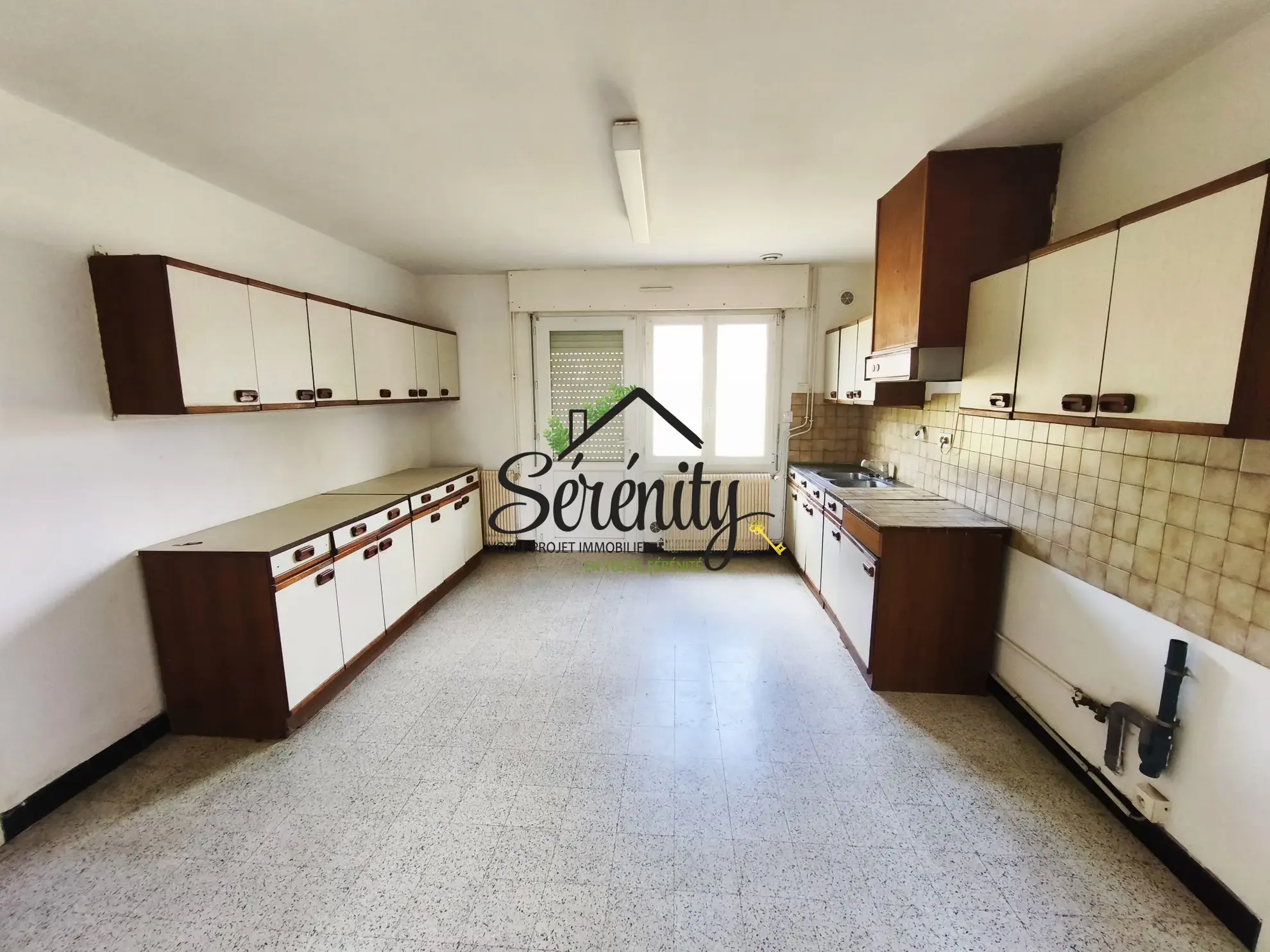 Grande maison avec 4 chambres à Écourt-Saint-Quentin - Secteur recherché 
