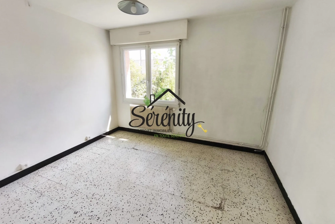 Grande maison avec 4 chambres à Écourt-Saint-Quentin - Secteur recherché 