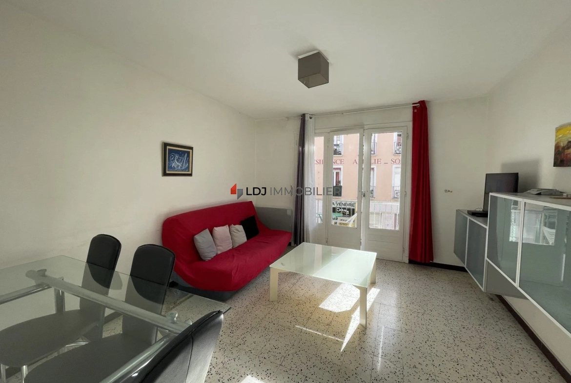 Appartement 3 pièces rénové avec balcon, cave et loggia à Amélie-les-Bains 
