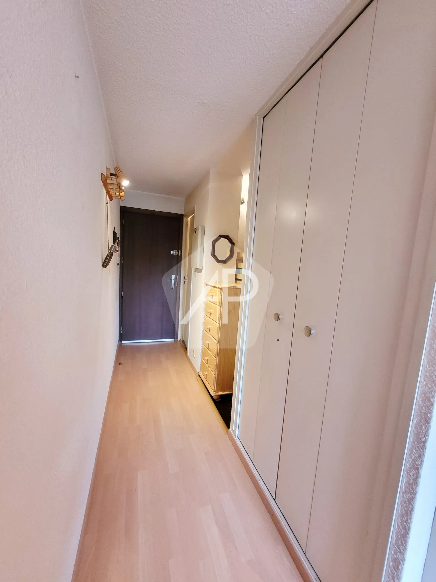Studio avec coin montagne et balcon à La Salle-les-Alpes proche des pistes 