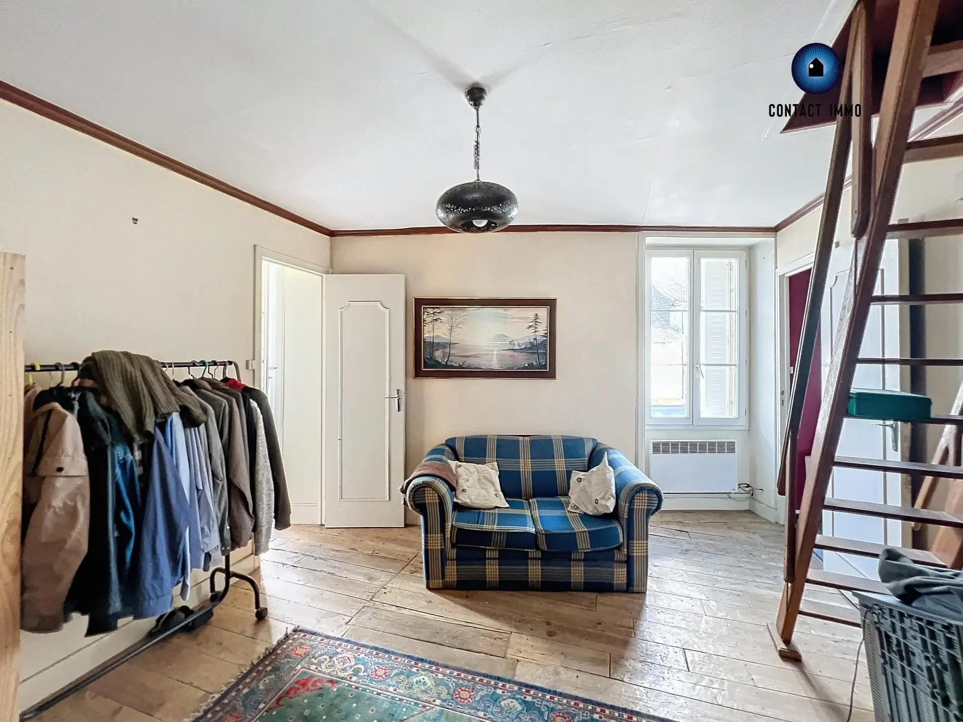 Maison en pierre à Ayen avec potentiel locatif et travaux récents 