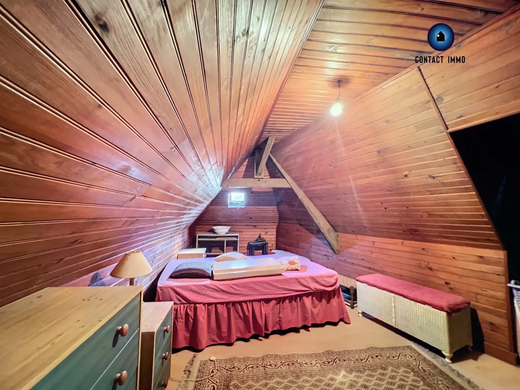 Maison en pierre à Ayen avec potentiel locatif et travaux récents 