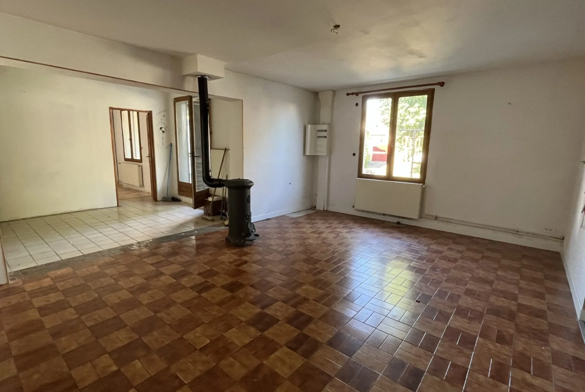 Belle maison de 125 m² avec dépendance à Thourotte 
